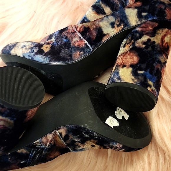 Brand New ESPRIT FLORAL Booties-7 - Picture 4 of 5